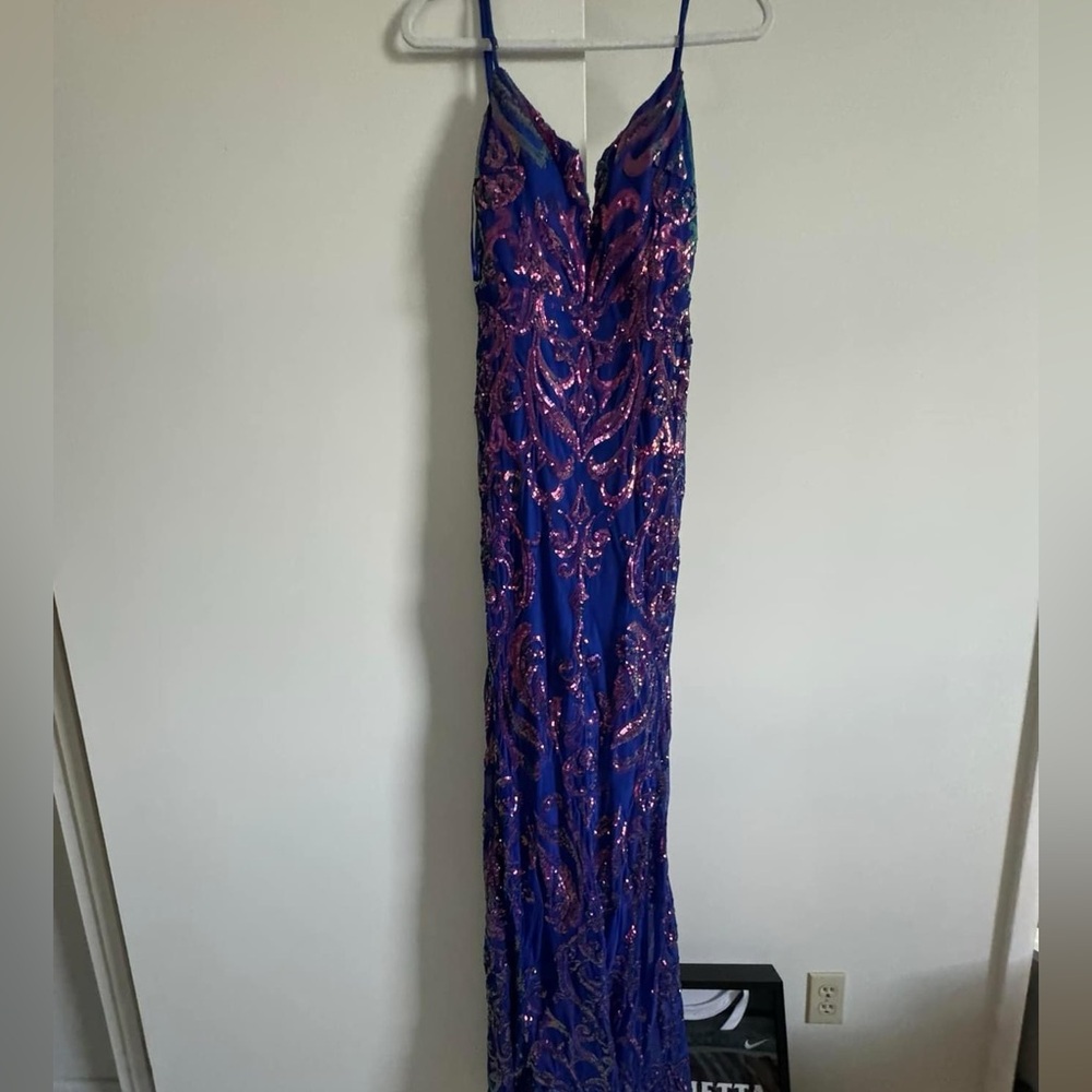 Windsor Long Formal Dress